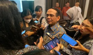 News Utang Warga RI di Fintech P2P Lending Tembus Rp7560 Triliun per November 2024